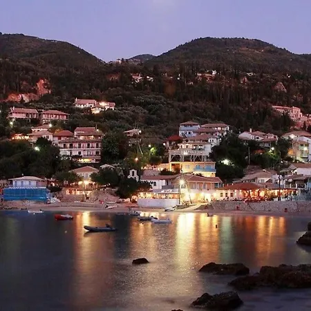 Διαμέρισμα *elia*/5' From Town & Sea/ Mountain View Φρύνι